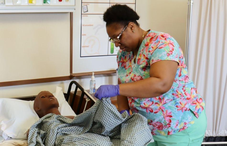 EC3 Launches High-Demand Nurse Aide Training Program