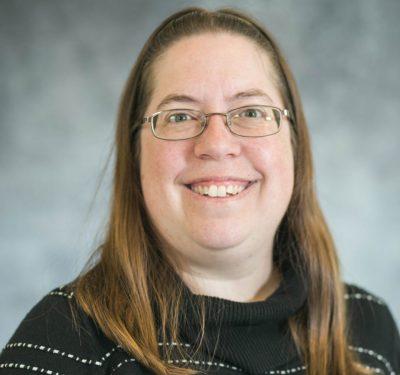 Dr. Jennifer  Robinette
