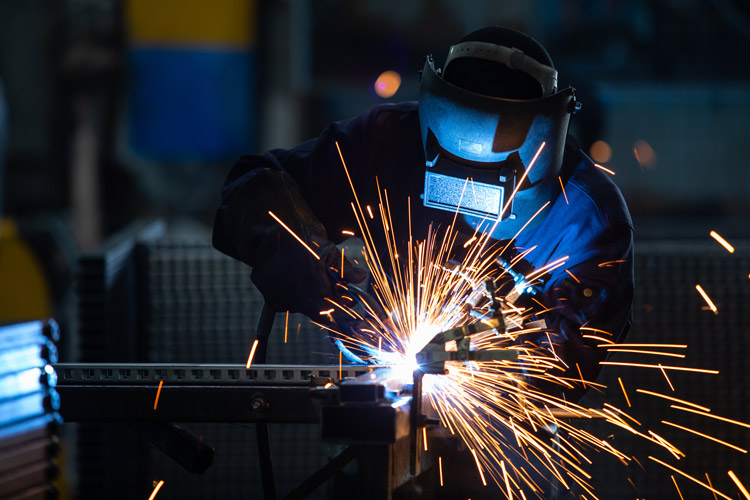 MIG welding trainee