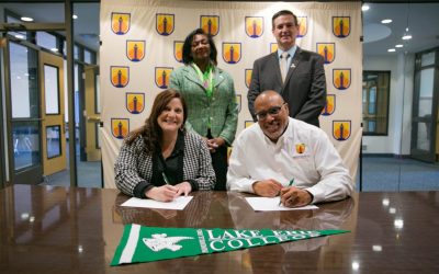 Erie County Community College Signs Articulation with Lake Erie College